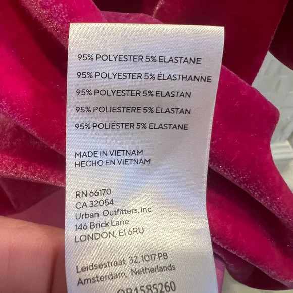 FREE PEOPLE Terese velvet puff sleeve top SMALL shirt sleeves bright pink blouse - Picture 16 of 16